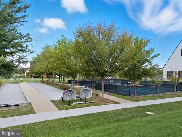 $1,228,000 | 43221 Greeley Square, Ashburn, VA 20148