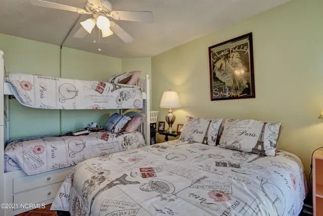 $1,600 | 2000 New River Inlet Road, Unit 1511, North Topsail Beach, NC 28460