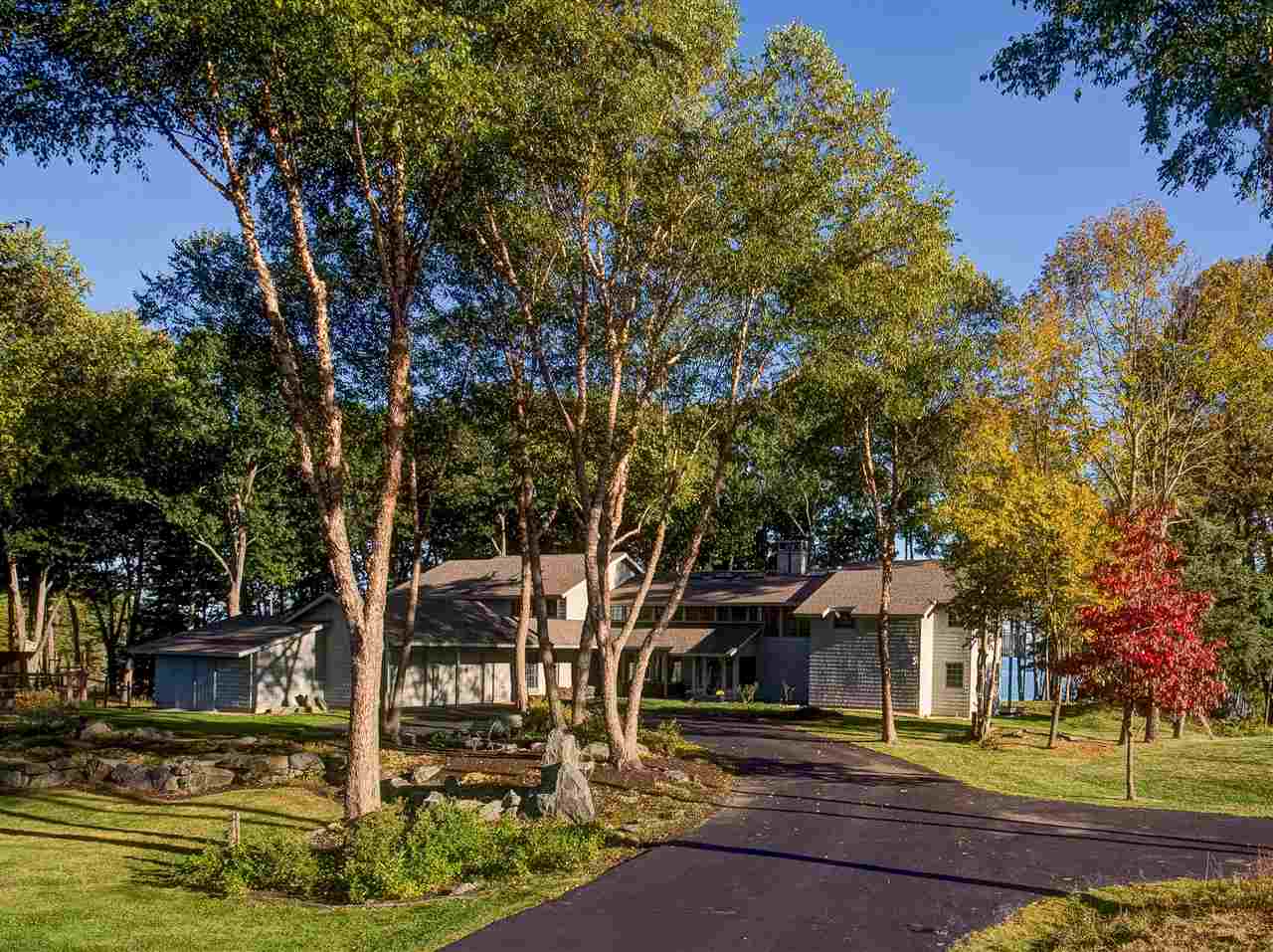 565 Bay Road Durham, NH 03824 - Photo 2 of 38