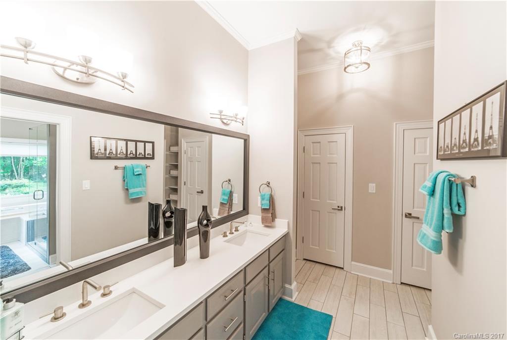 2901 Plantation Road Charlotte, NC 28270 - Photo 14 of 24 Gallery Image 14