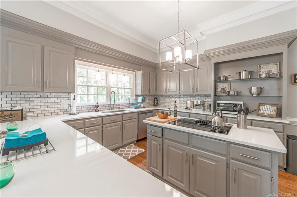 2901 Plantation Road Charlotte, NC 28270 - Photo 6 of 24 Gallery Image 6