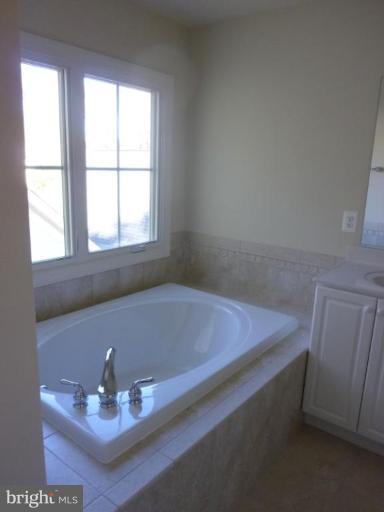 4517 25th Road North Arlington, VA 22207 - Photo 23 of 26 Master Bath
