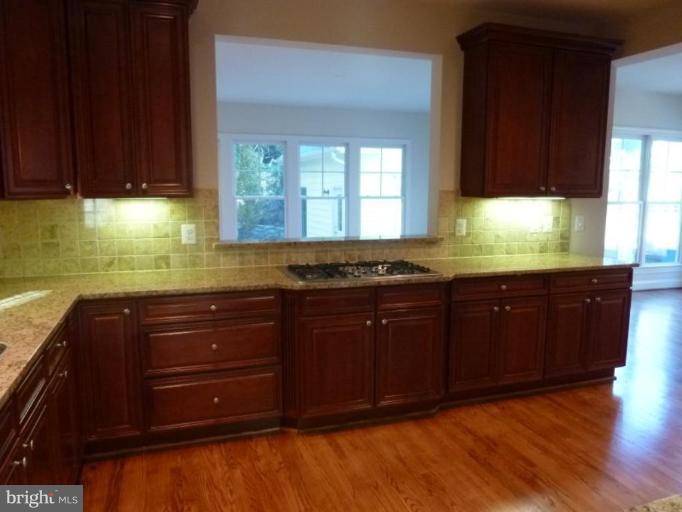 4517 25th Road North Arlington, VA 22207 - Photo 8 of 26 Kitchen #3