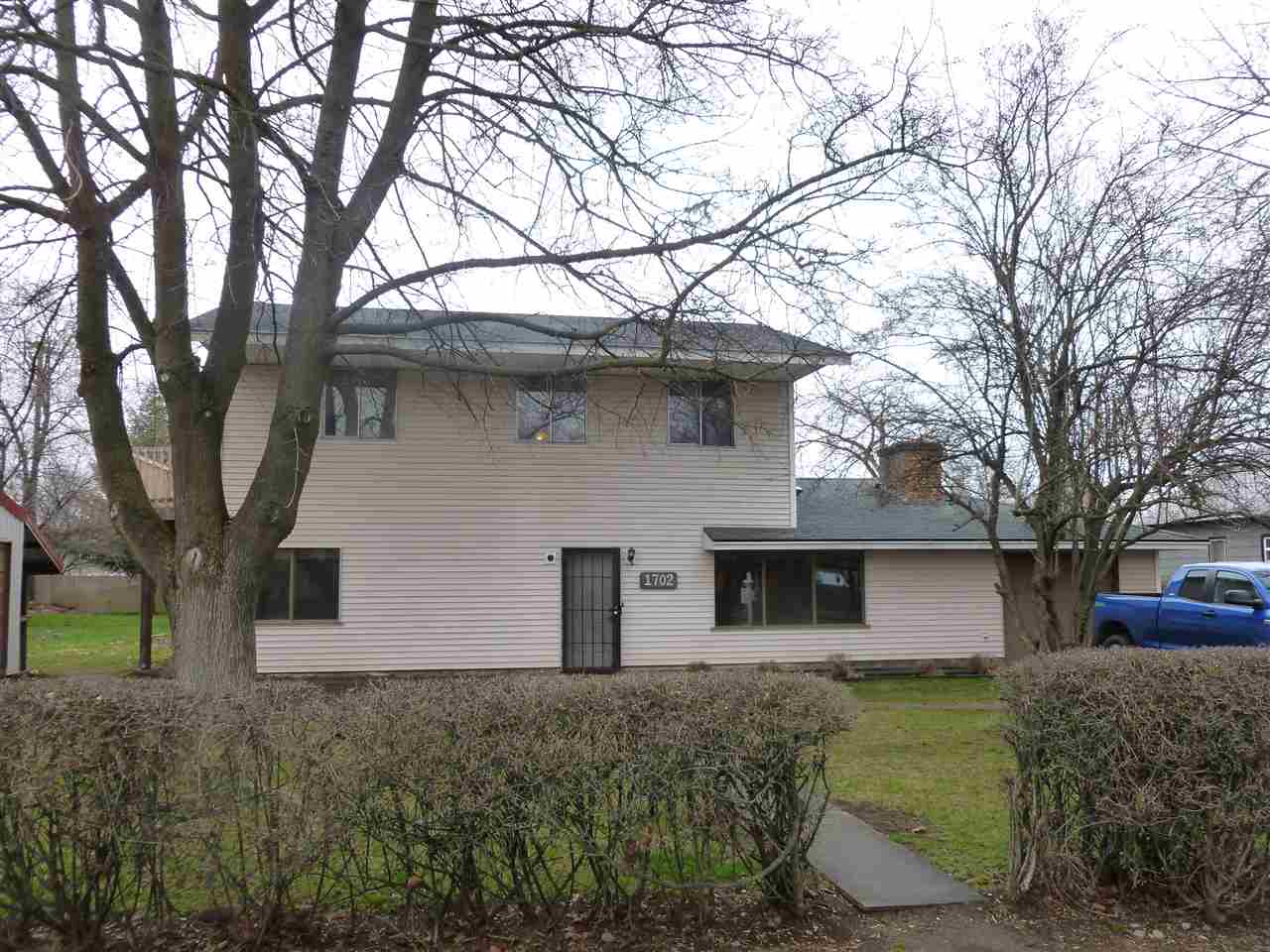 1702 North Sargent Road Spokane Valley, WA 99212 - Photo 1 of 14
