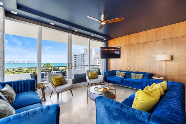 $11,500 | 200 Ocean Drive, Unit 8F, Miami Beach, FL 33139