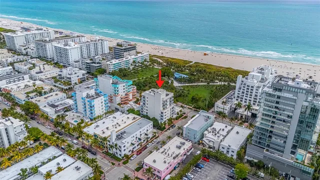 $15,000 | 200 Ocean Drive, Unit 8F, Miami Beach, FL 33139