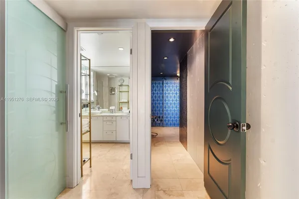 $11,500 | 200 Ocean Drive, Unit 8F, Miami Beach, FL 33139