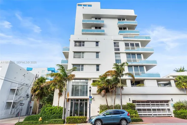 $11,500 | 200 Ocean Drive, Unit 8F, Miami Beach, FL 33139