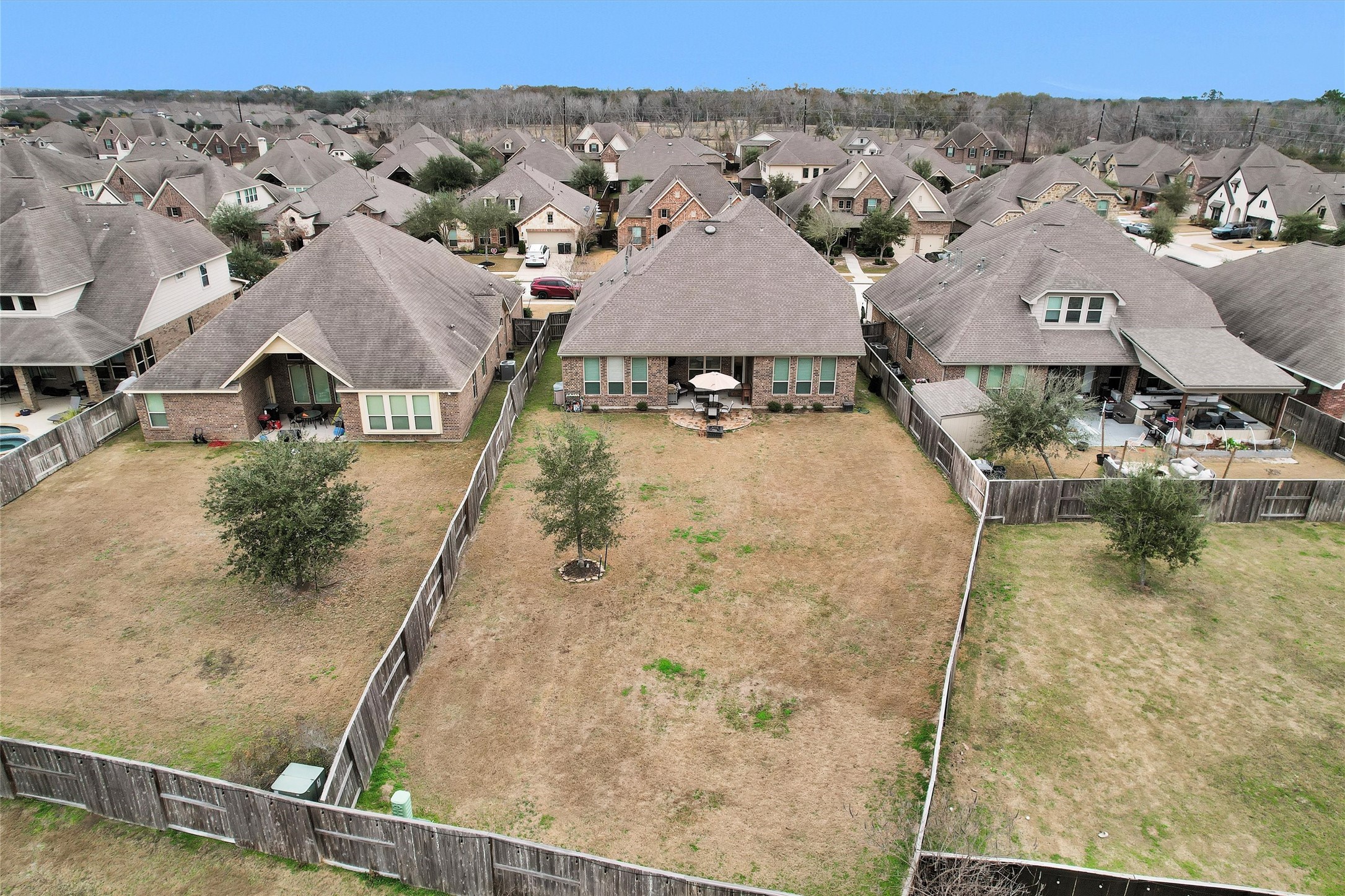 3622 Lister Drive Rosharon, TX 77583 - Photo 3 of 44 an aerial view of a house