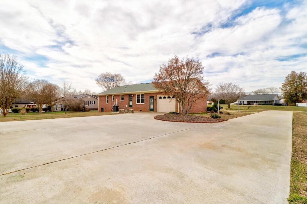 2245 Barger Road Salisbury, NC 28146 - Photo 47 of 48