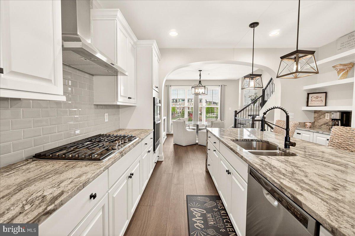 1094 Holden Road Frederick, MD 21701 - Photo 11 of 91 Gallery Image 11
