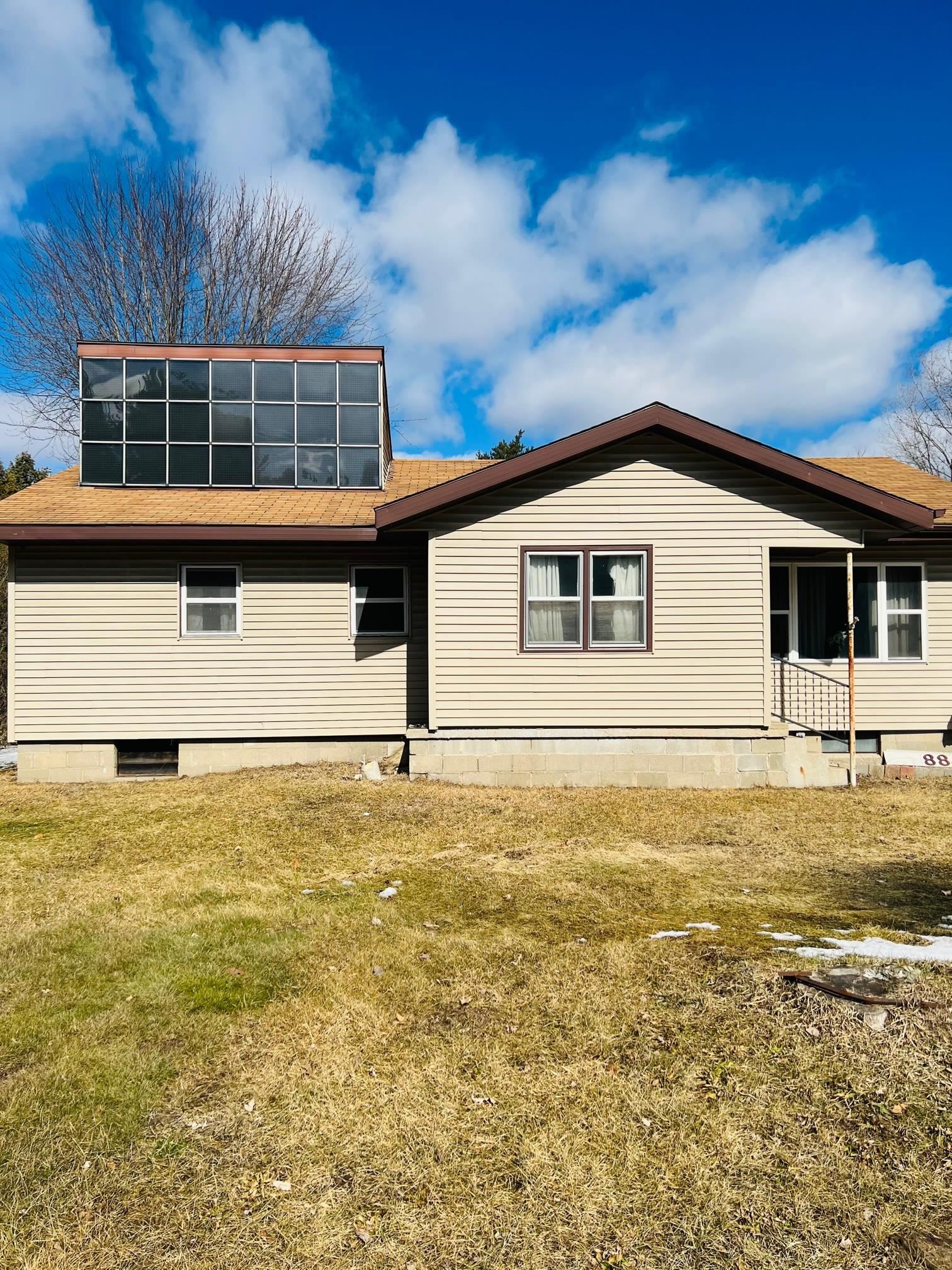8867 East Pickard Road Mount Pleasant, MI 48858 - Photo 1 of 16 1897361.JPG