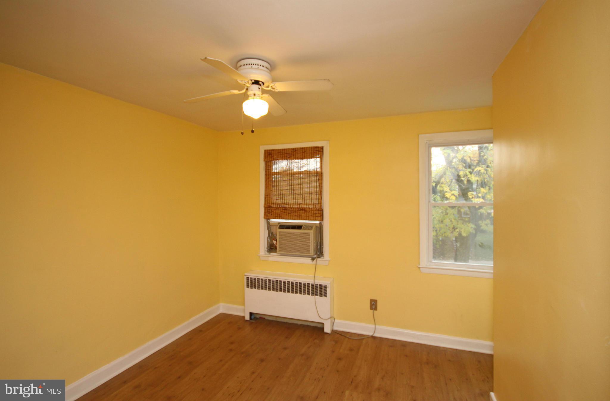 3702 Clarenell Road Baltimore, MD 21229 - Photo 13 of 28 Bedroom
