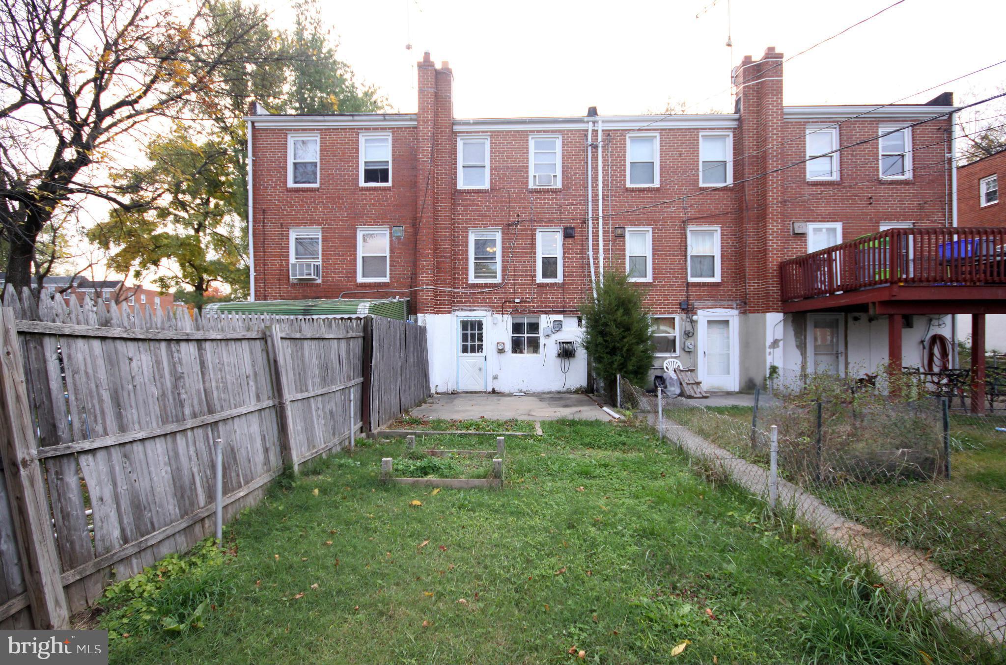 3702 Clarenell Road Baltimore, MD 21229 - Photo 22 of 28 Exterior (Rear)