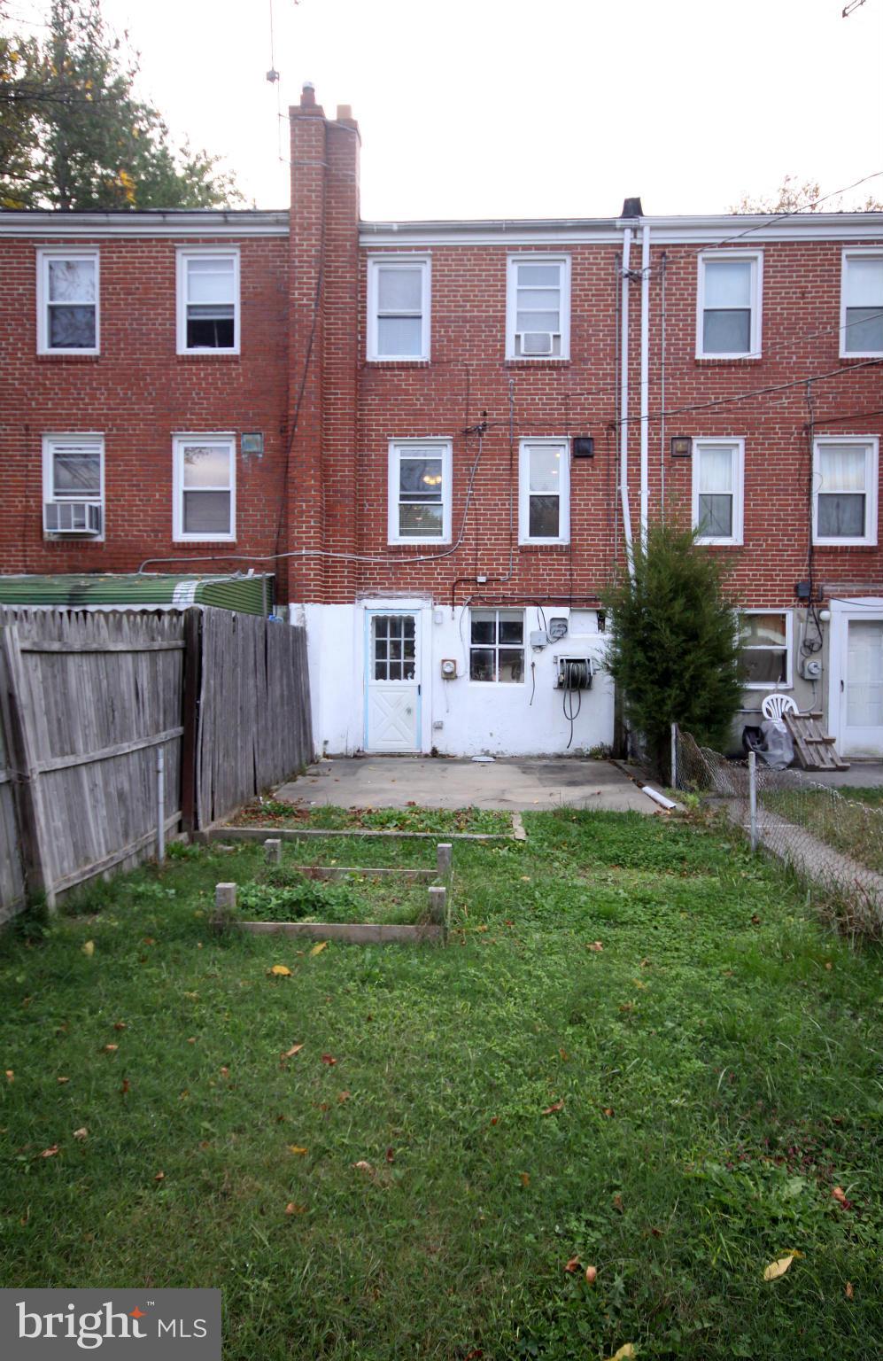 3702 Clarenell Road Baltimore, MD 21229 - Photo 23 of 28 Exterior (Rear)