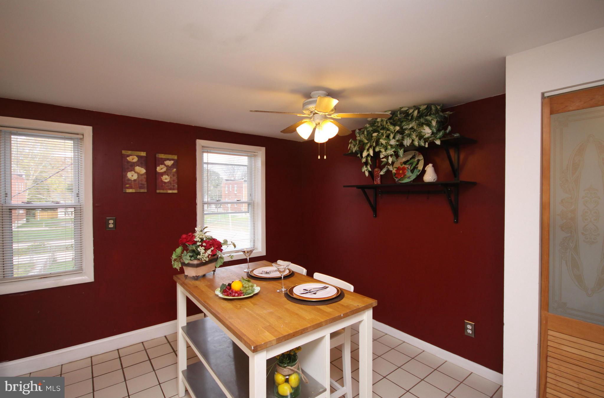 3702 Clarenell Road Baltimore, MD 21229 - Photo 25 of 28 Kitchen