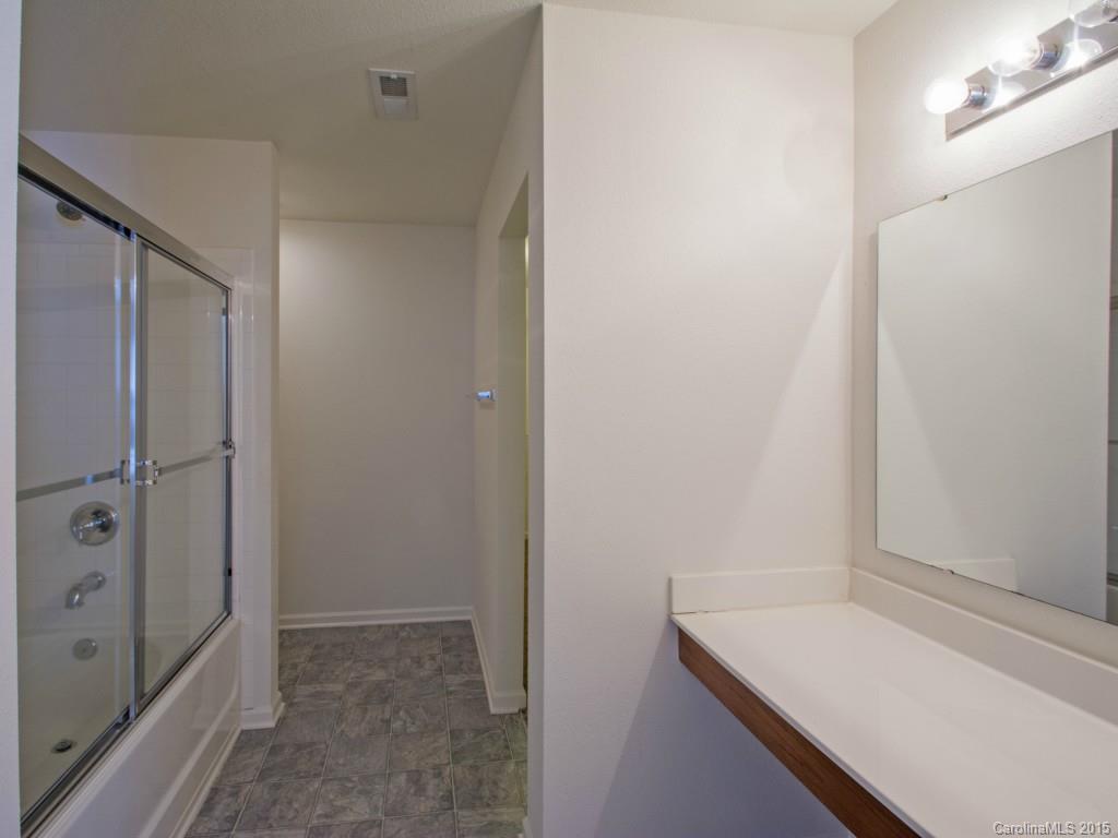 14215 Luscombe Farm Road Charlotte, NC 28278 - Photo 12 of 16