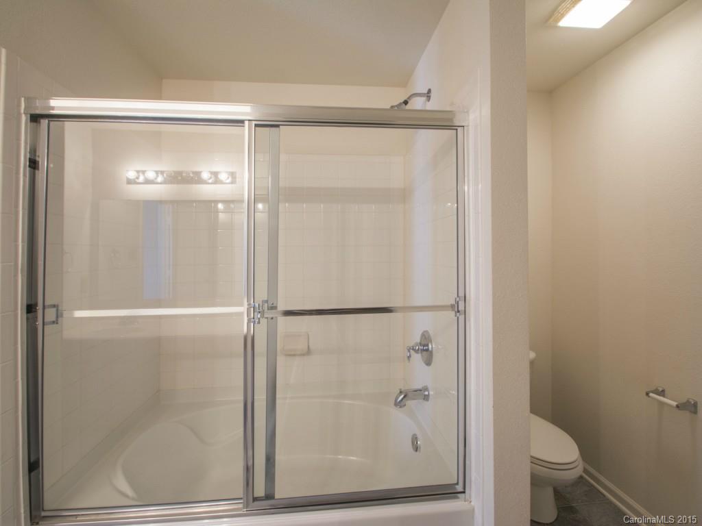 14215 Luscombe Farm Road Charlotte, NC 28278 - Photo 14 of 16