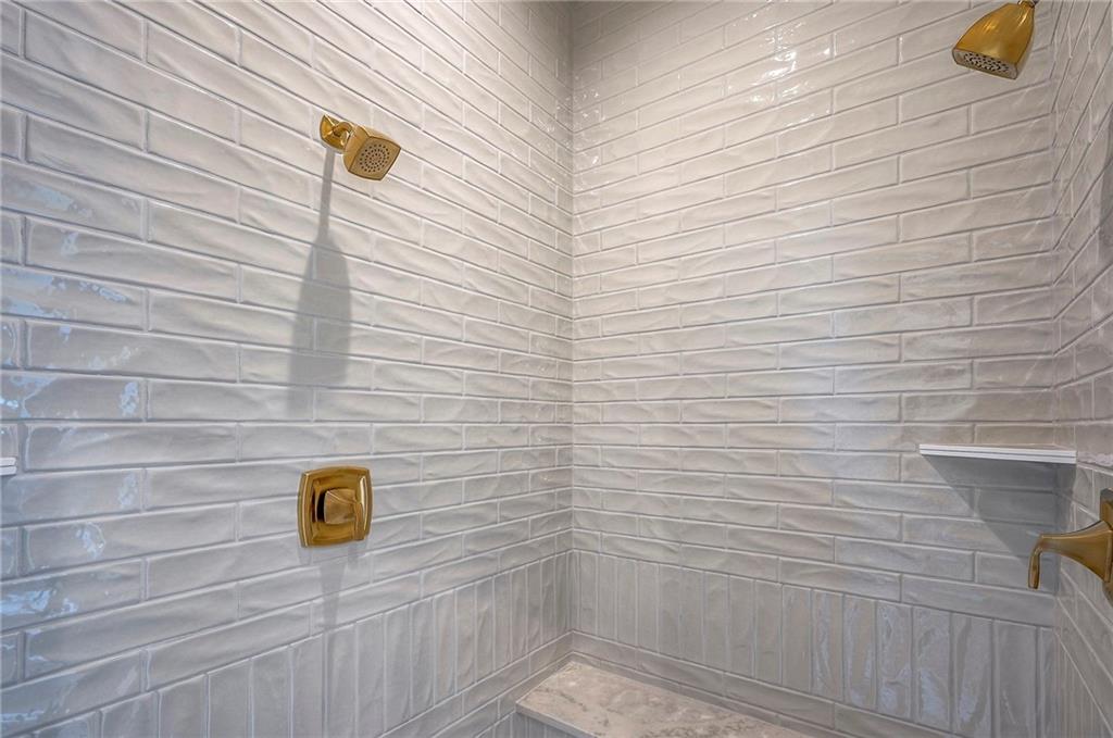 6753 Longview Road Shawnee, KS 66218 - Photo 18 of 31