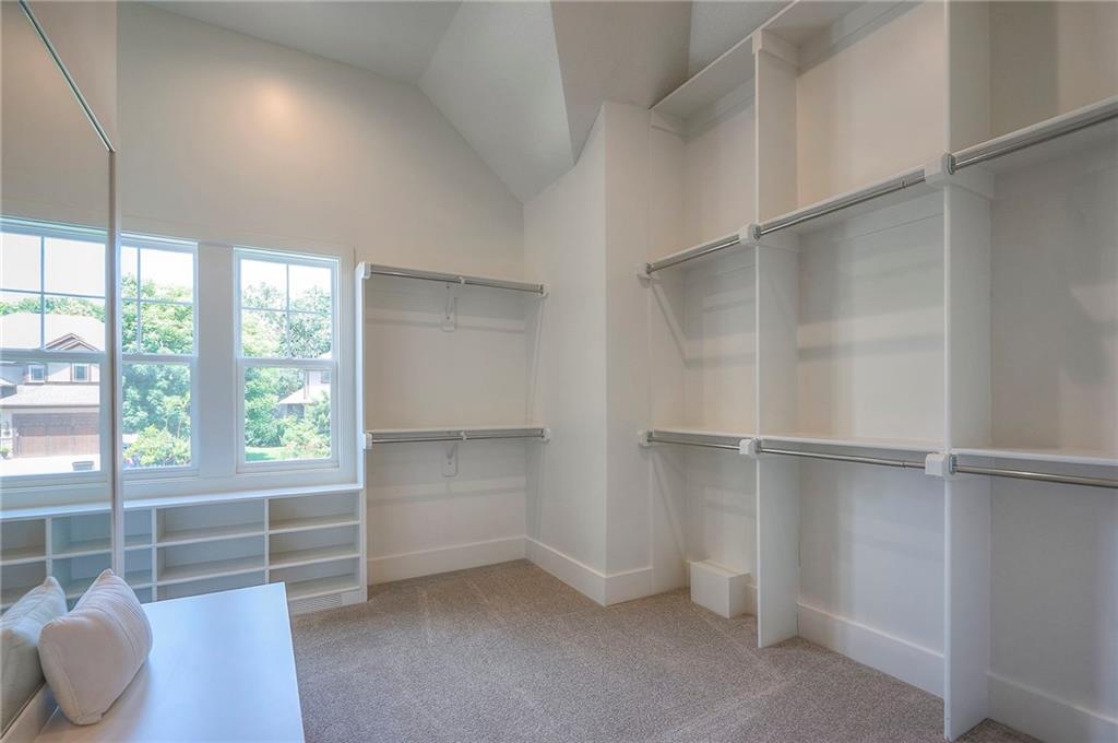 6753 Longview Road Shawnee, KS 66218 - Photo 19 of 31