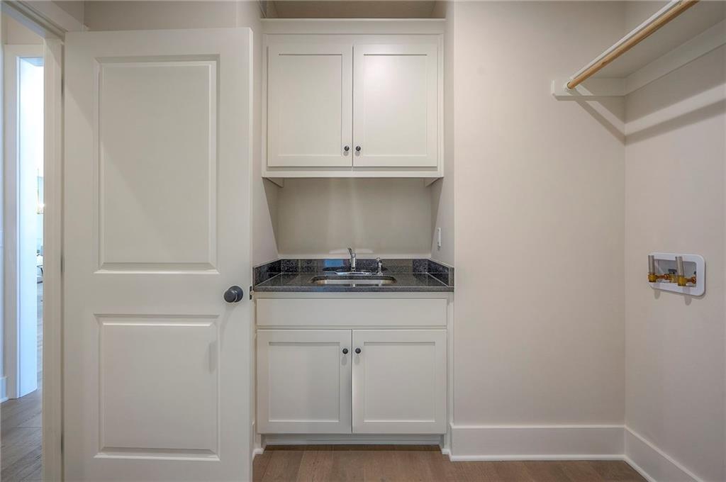 6753 Longview Road Shawnee, KS 66218 - Photo 20 of 31