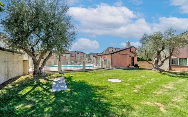 $650,000 | 14002 Cerise Avenue, Hawthorne, CA 90250