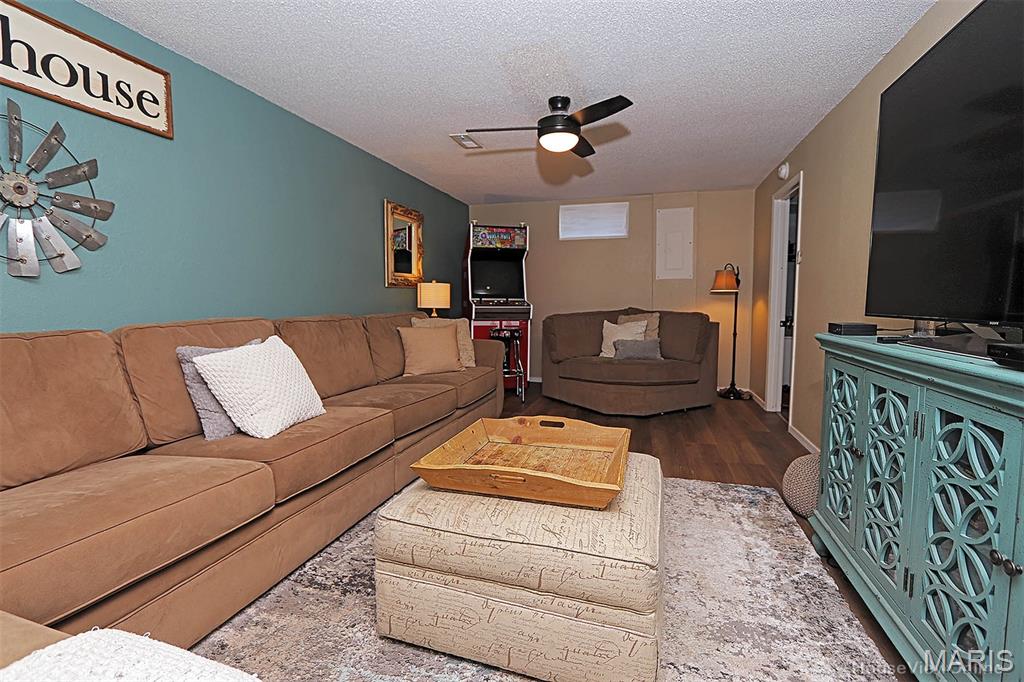 2418 Old Cape Road Jackson, MO 63755 - Photo 31 of 44