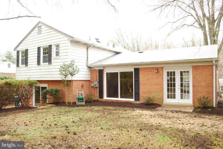 4205 Sleepy Hollow Road Annandale, VA 22003 - Photo 10 of 14 front view of a house