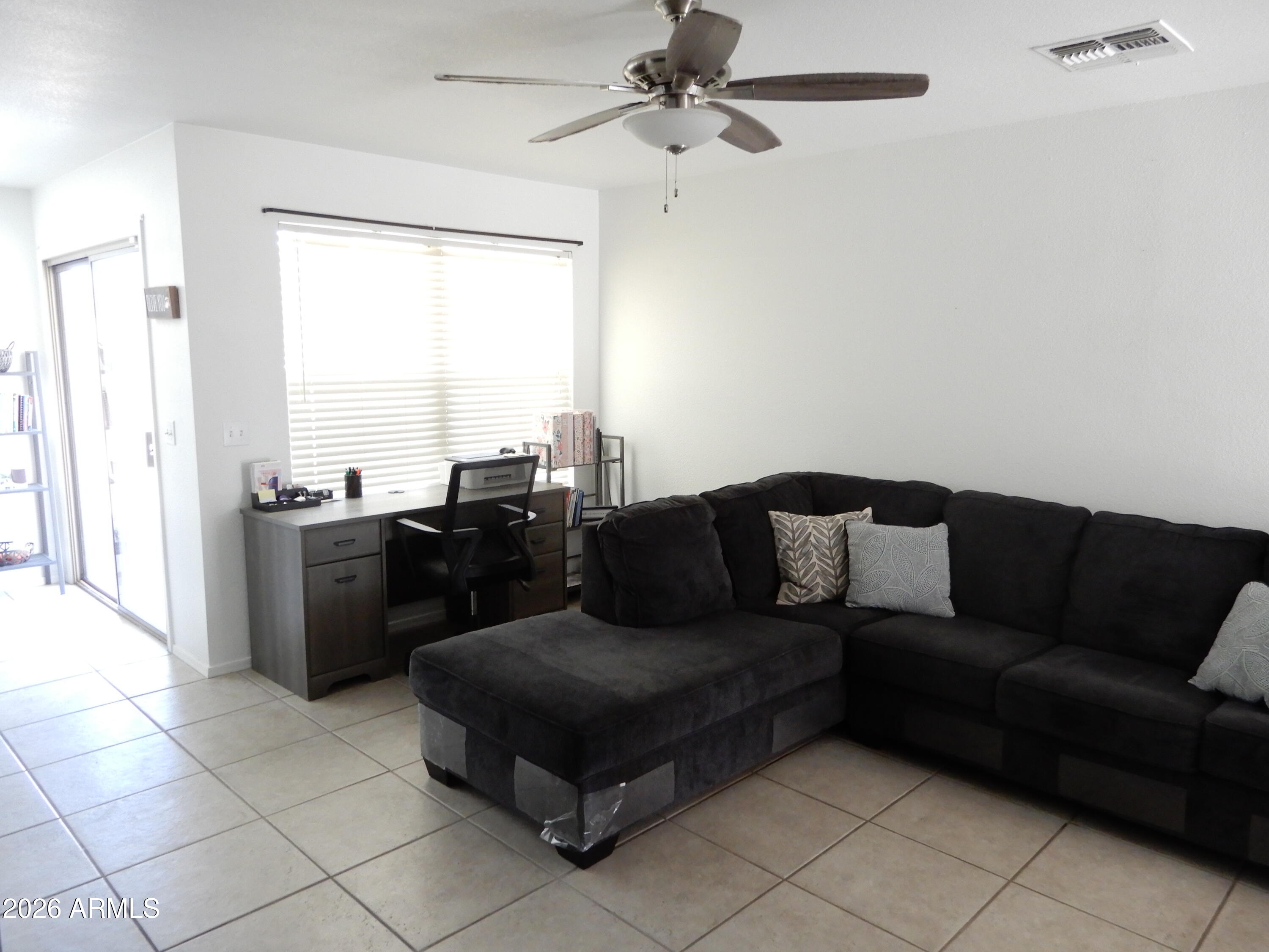 3454 South Chaparral Road Apache Junction, AZ 85119 - Photo 6 of 21 LIVING ROOM