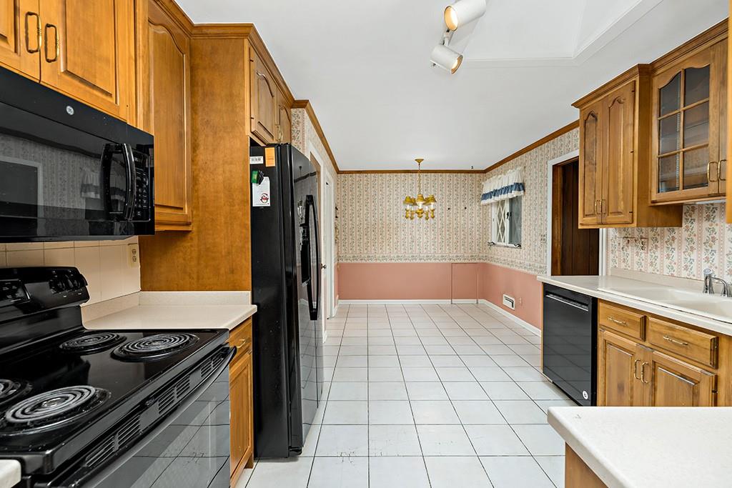 1357 Country Club Road Monongahela, PA 15063 - Photo 8 of 24 Gallery Image 8