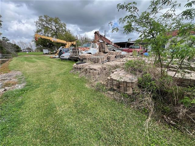 Lot 4 Barcelona Road Chalmette, LA 70043 - Photo 3 of 9