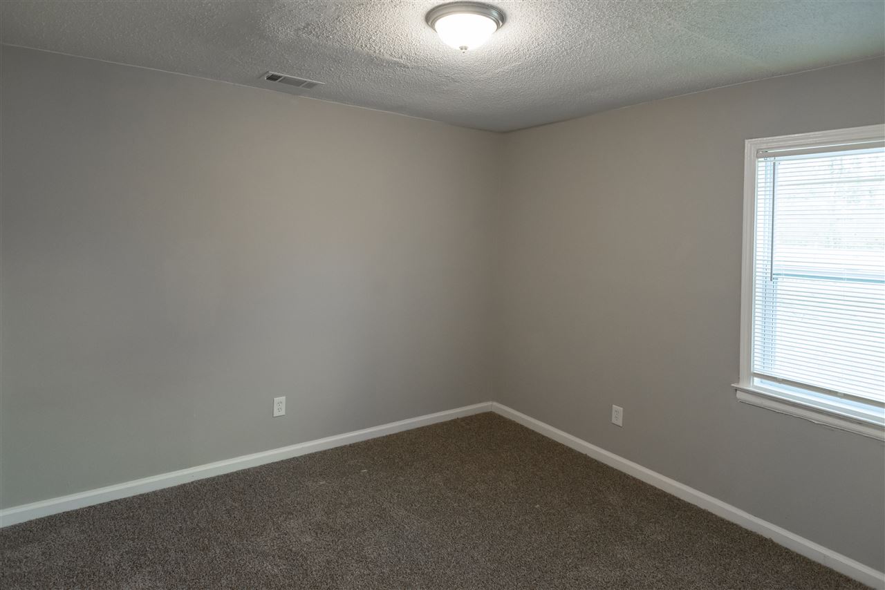 972 Lydgate Road Memphis, TN 38116 - Photo 14 of 15