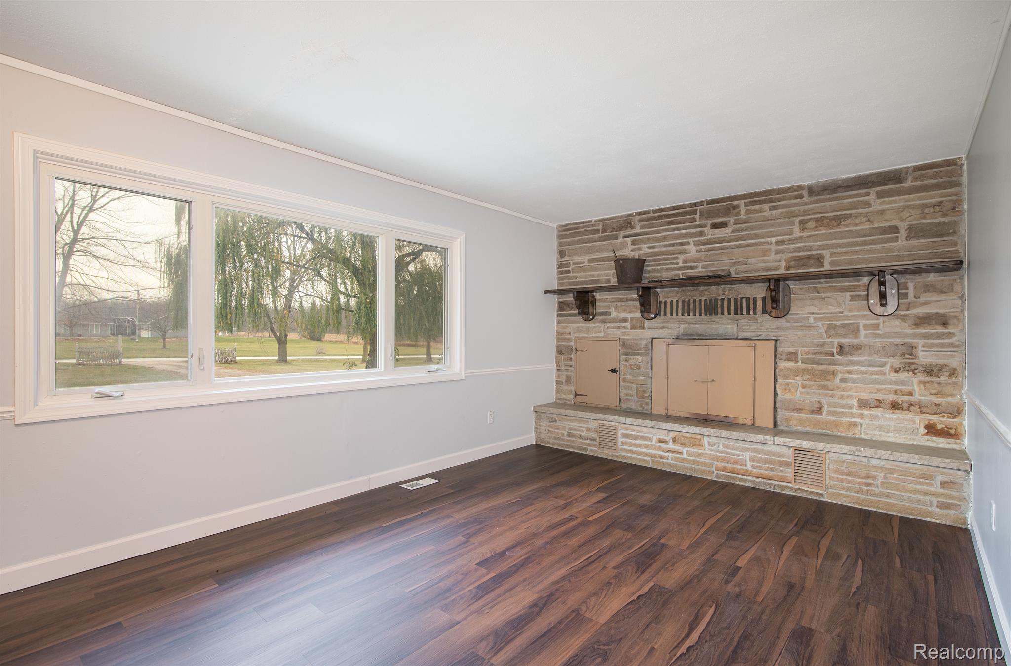 5170 Gleason Road Emmett, MI 48022 - Photo 7 of 25 Gallery Image 7