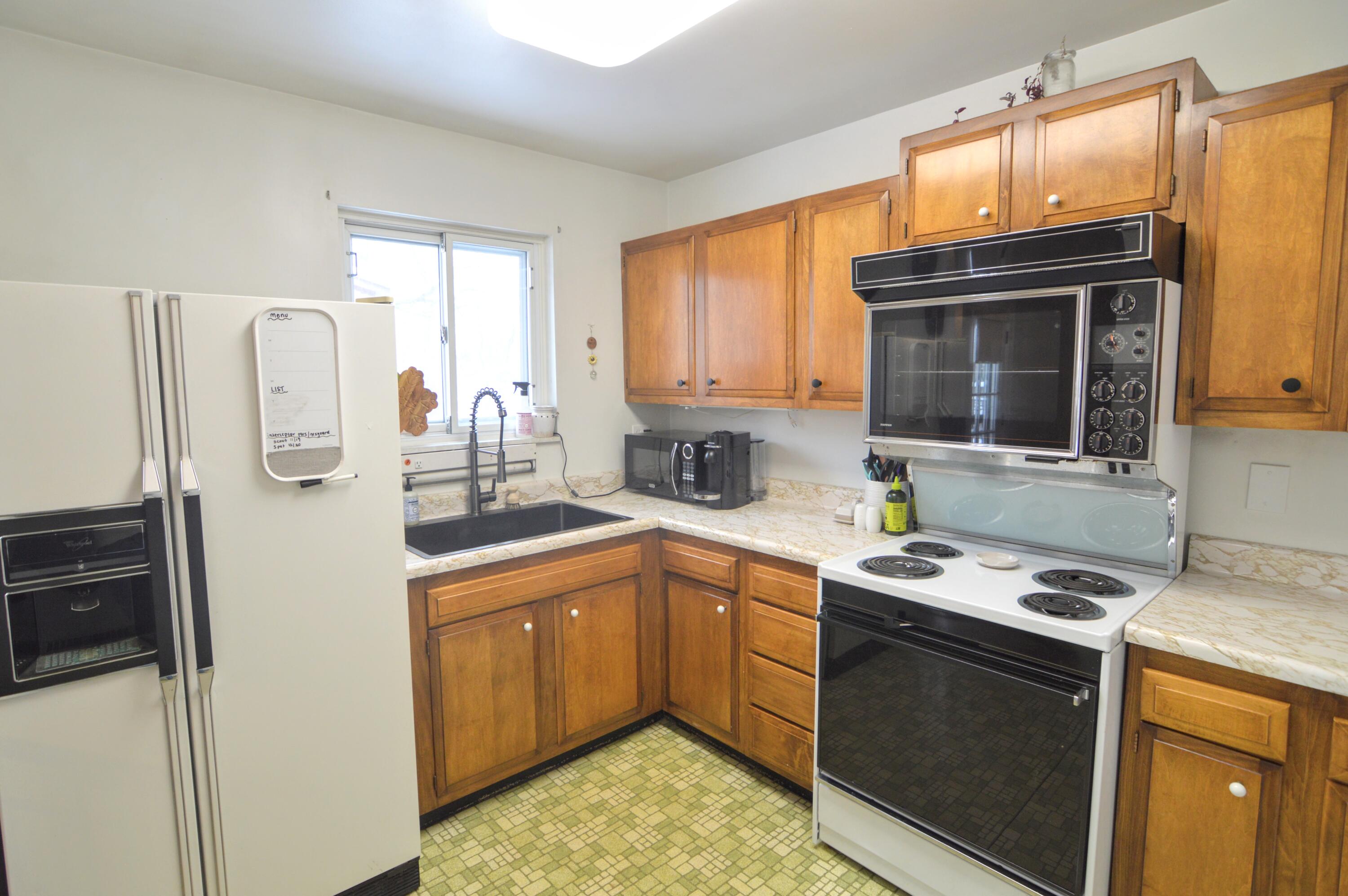 167 Raintree Road Florence, KY 41042 - Photo 12 of 41 Gallery Image 12