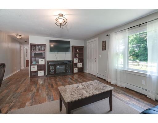 4 East Brookfield Road North Brookfield, MA 01535 - Photo 11 of 26 Gallery Image 11
