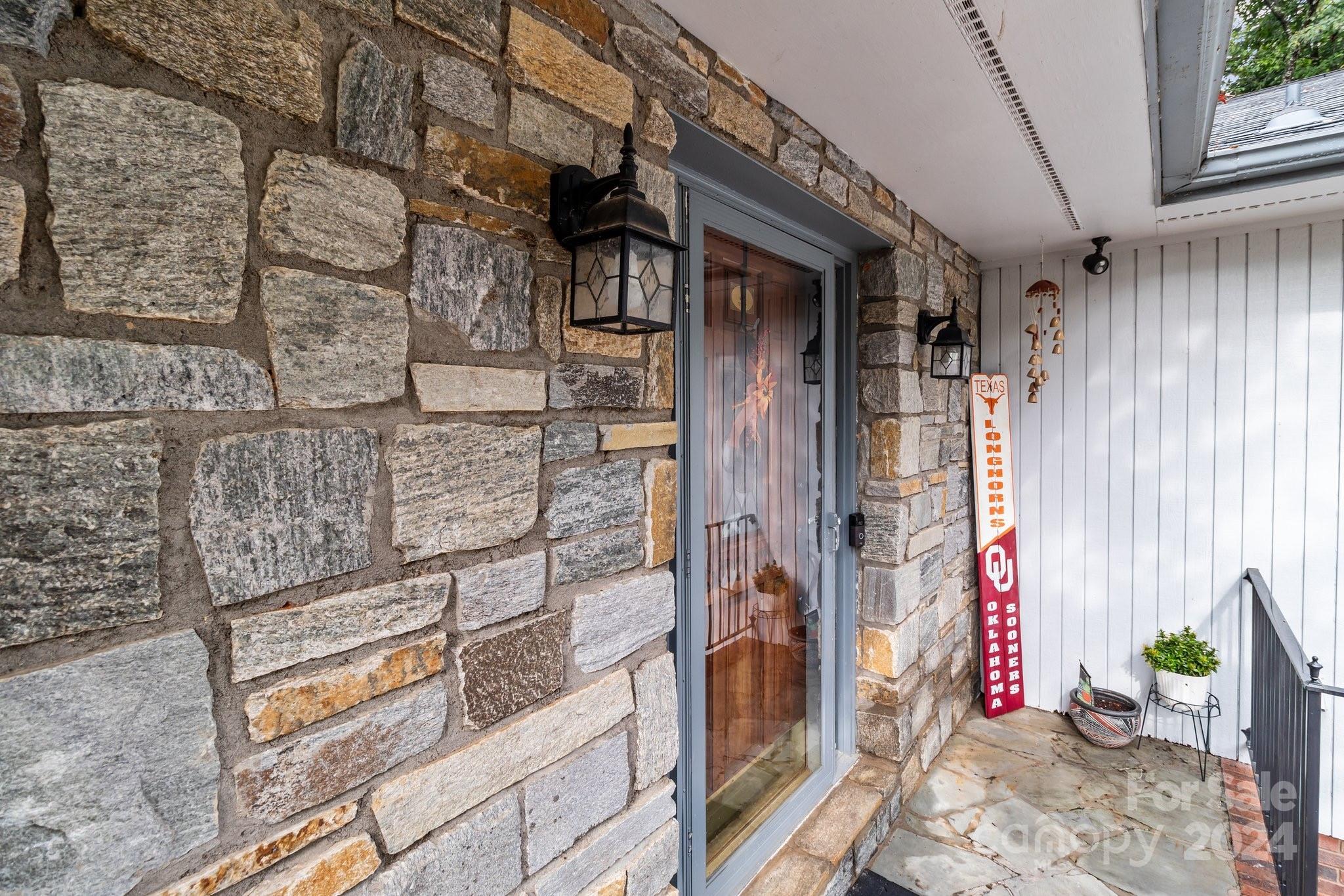 8092 Golf Course Drive North Denver, NC 28037 - Photo 5 of 48