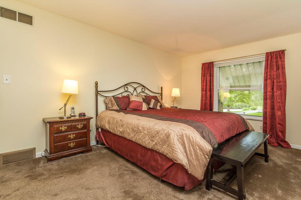 880 Greenridge Road Columbus, OH 43235 - Photo 19 of 34 Gallery Image 19