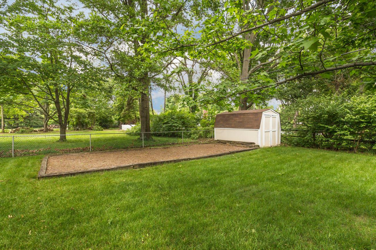 880 Greenridge Road Columbus, OH 43235 - Photo 31 of 34 Gallery Image 31