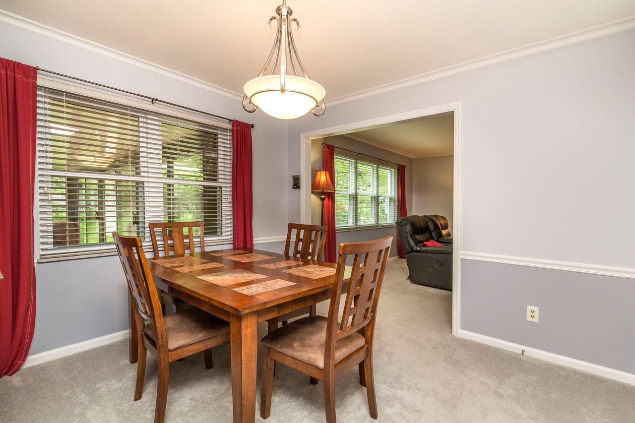 880 Greenridge Road Columbus, OH 43235 - Photo 10 of 34 Gallery Image 10