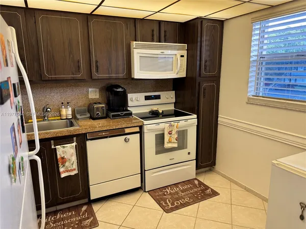 $183,000 | 8330 Sands Point Boulevard, Unit N208, Tamarac, FL 33321