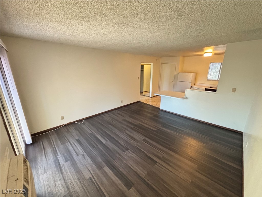 5340 South Swenson Street, Unit 68 Las Vegas, NV 89119 - Photo 7 of 14