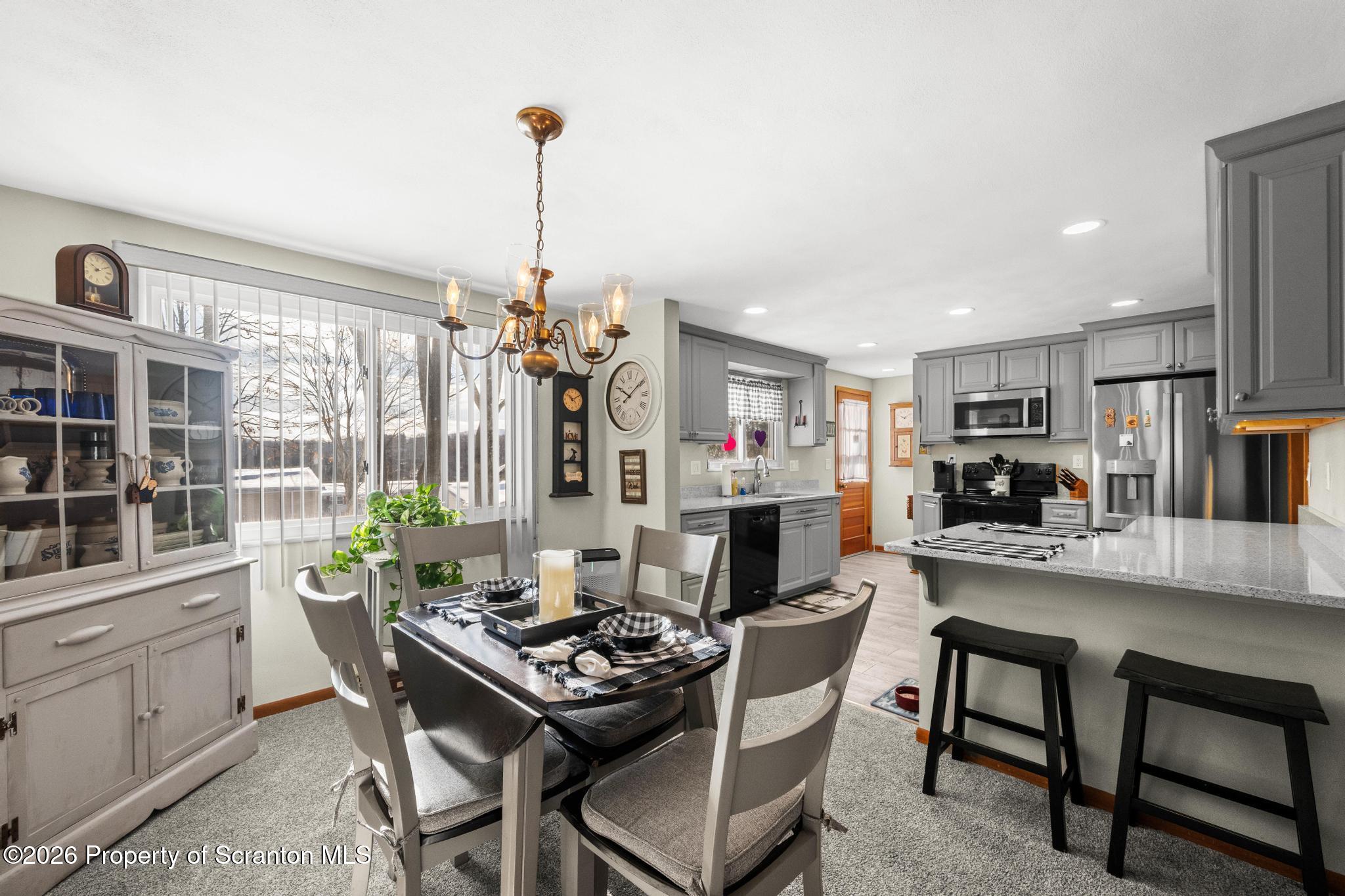 607 Meadow Lane Clarks Summit, PA 18411 - Photo 5 of 51 DSC_8118-2
