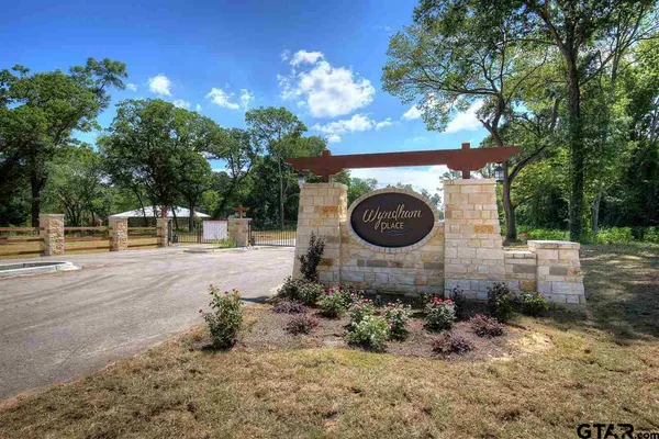 $250,000 | 20609 Wycliff Drive, Chandler, TX 75758
