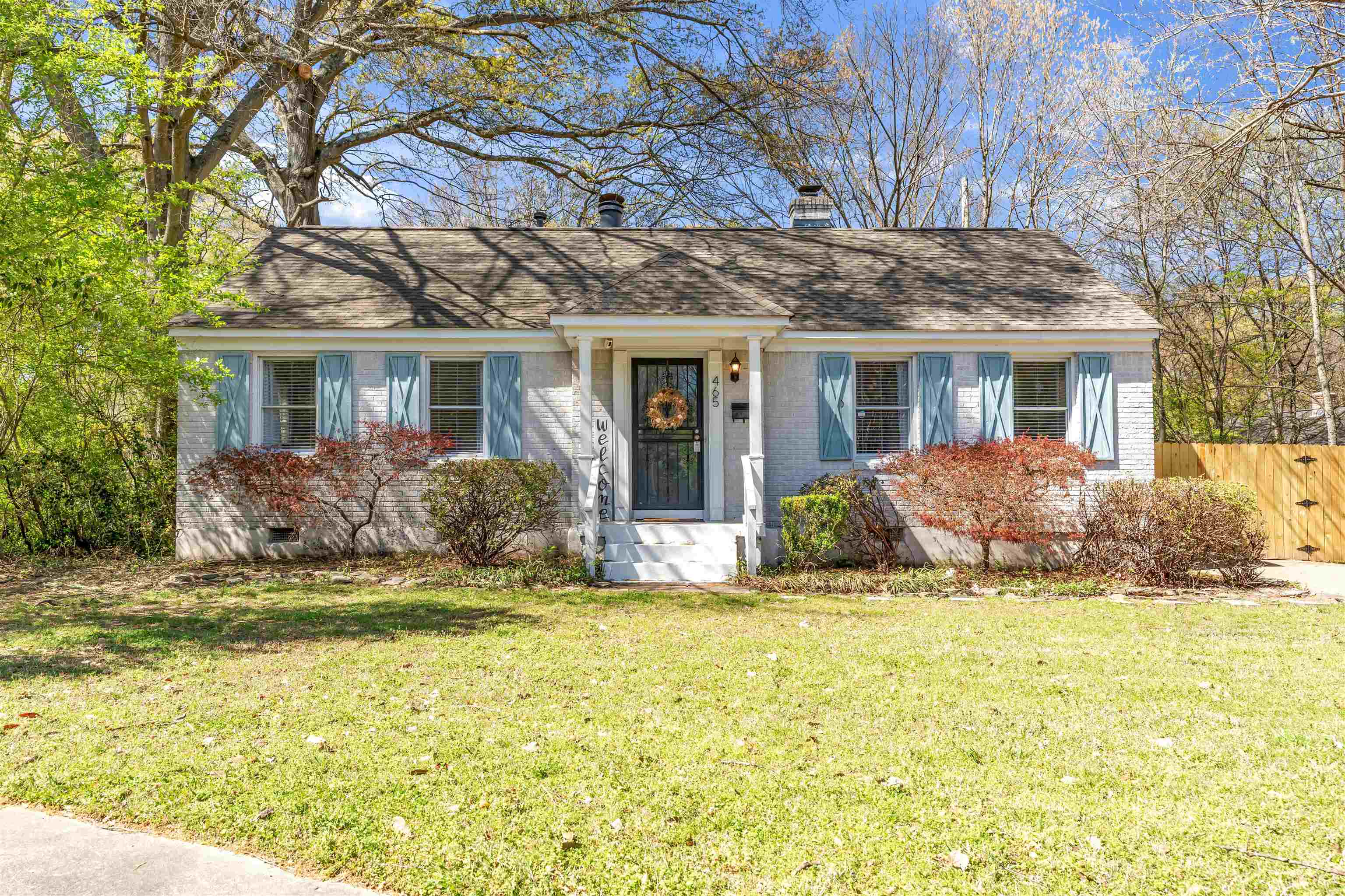 465 Gerald Road Memphis, TN 38122 - Photo 1 of 27