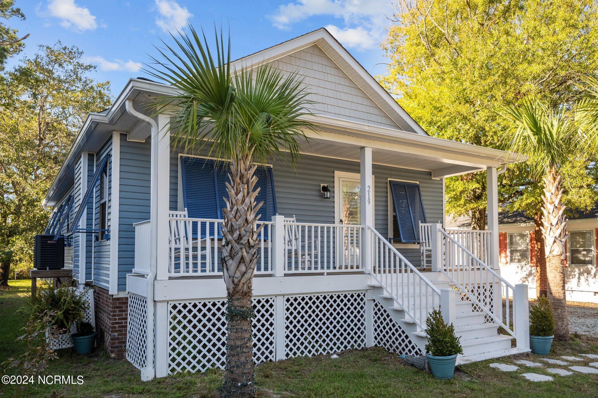 219 Atkinson Point Road Surf City, NC 28445 - Photo 4 of 50 219 ATKINSON POINT