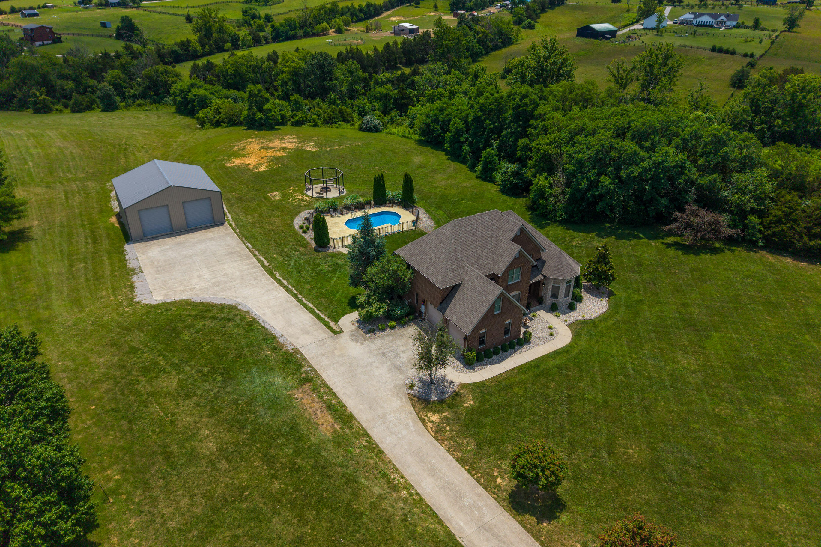 1639 Speedwell Road Richmond, KY 40475 - Photo 16 of 77 20260617-1639-Speedwell-Rd-drone-fh-017_