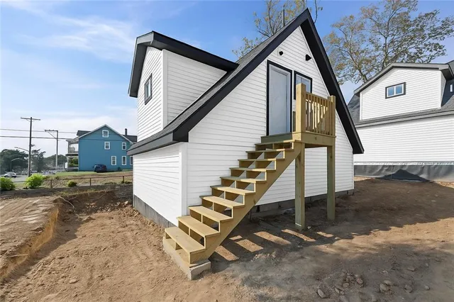 $375,000 | 1007 Armstrong Avenue, Kansas City, KS 66102