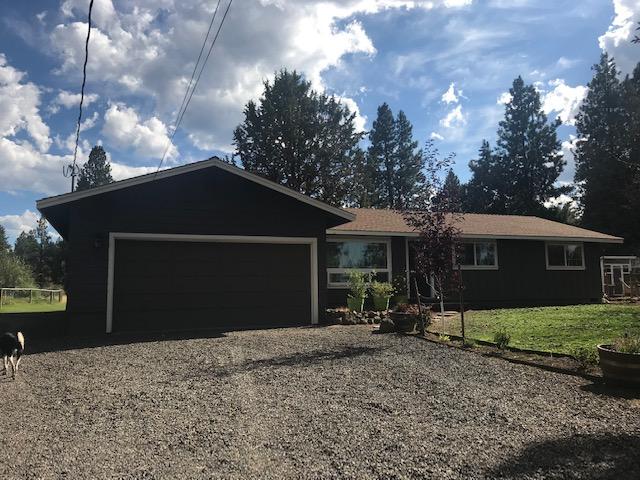 21385 Back Alley Road Bend, OR 97702 - Photo 1 of 23 IMG_2637 (1)