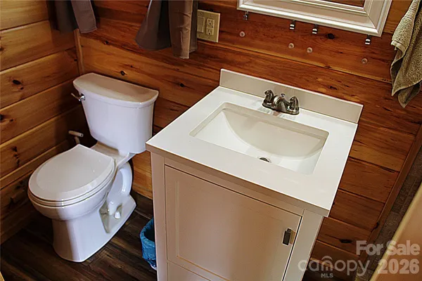 a close view of sink