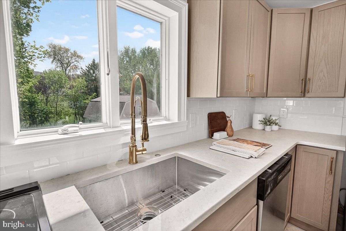 208 East Main Street Middletown, MD 21769 - Photo 13 of 54 Beautiful Gold faucet with Farmhouse sink